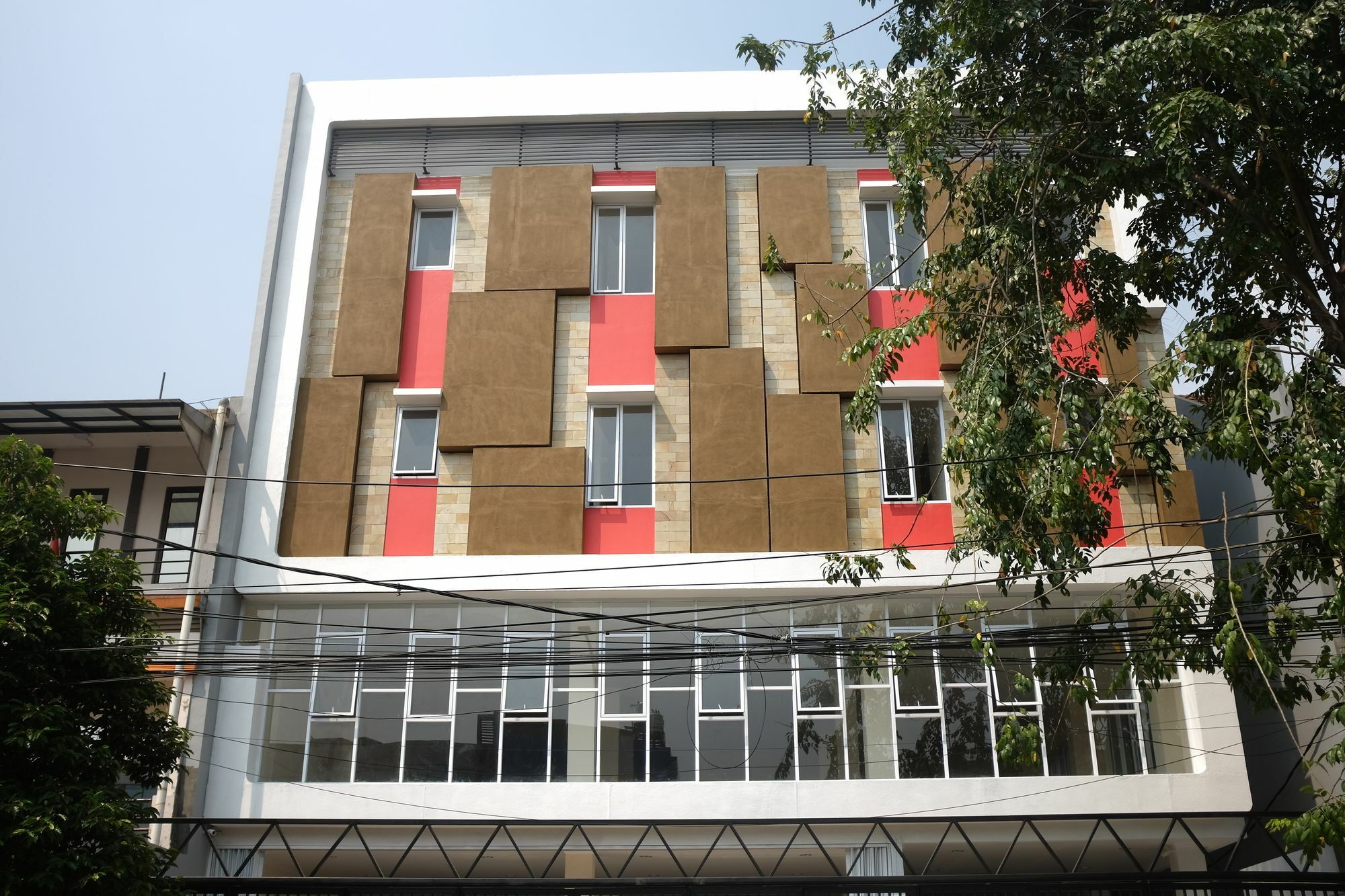 Reddoorz Plus Near Mall Ciputra Jakarta Exterior foto